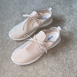 Not Rated Marlow Sneaker